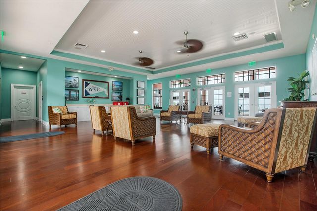 5110 COQUINA KEY DRIVE SE C, St Petersburg, FL 33705