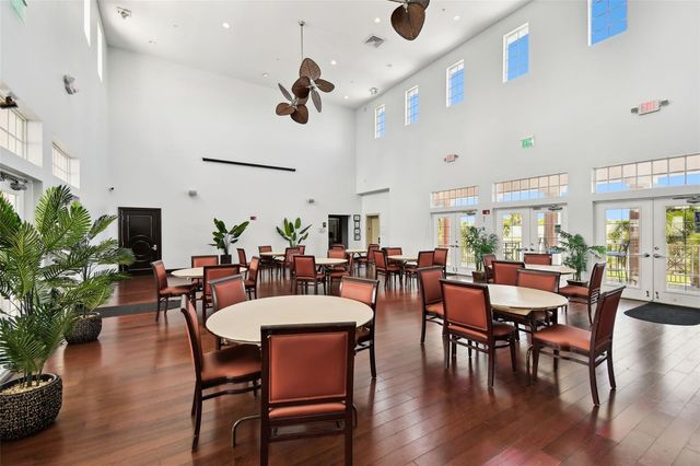 5110 COQUINA KEY DRIVE SE C, St Petersburg, FL 33705