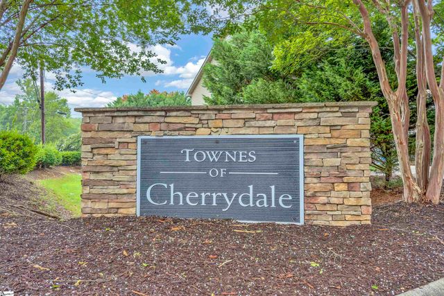 8 Amity Lane, Greenville, SC 29609