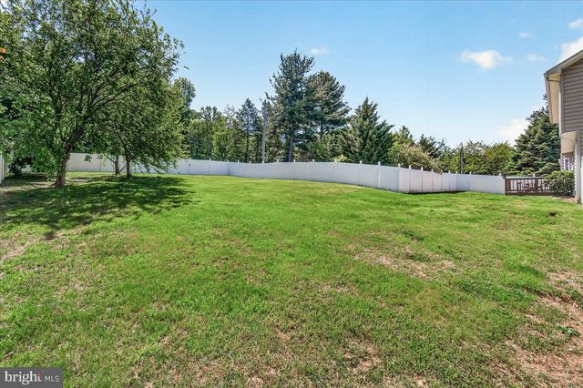 48 PERSIMMON PEAR LN, Harpers Ferry, WV 25425