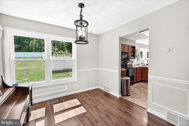 48 PERSIMMON PEAR LN, Harpers Ferry, WV 25425
