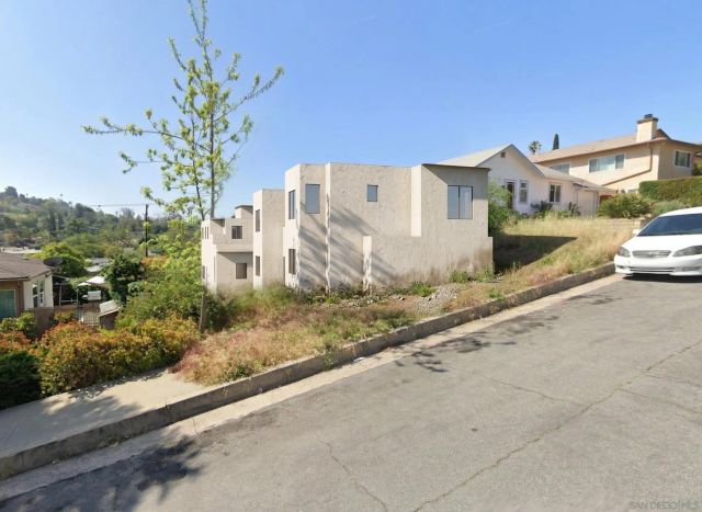 829 E 4Th 13, Escondido, CA 92025