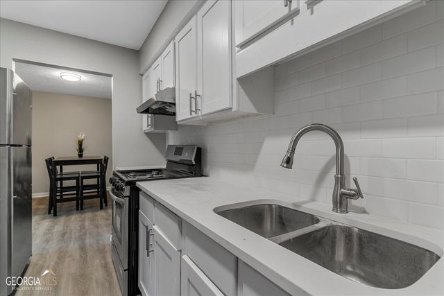 1701 Hawthorne Avenue 9, College Park, GA 30337