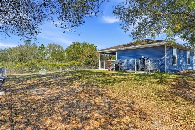 2601 67th ST W, Lehigh Acres, FL 33971