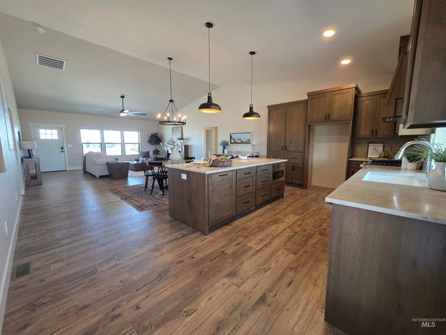 4032 N 3510 E, Kimberly, ID 83341