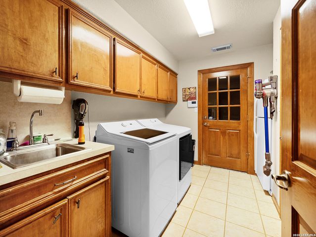 343 Lorne, Canyon Lake, TX 78133