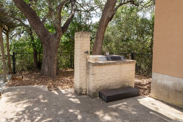 343 Lorne, Canyon Lake, TX 78133