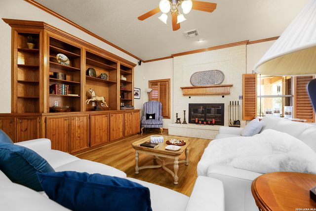 343 Lorne, Canyon Lake, TX 78133