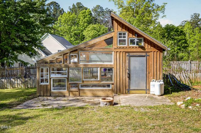 2300 Western Park Lane, Hillsborough, NC 27278