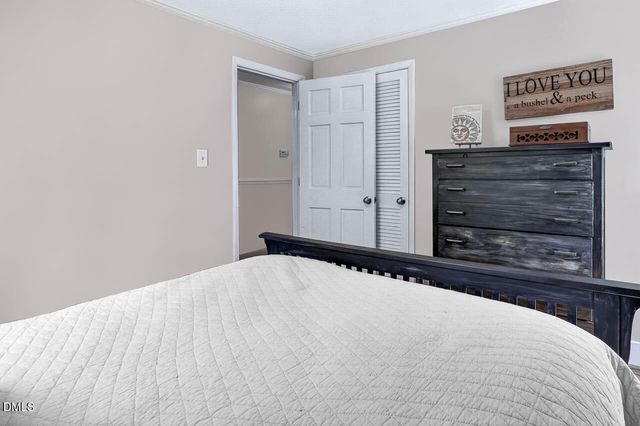 2300 Western Park Lane, Hillsborough, NC 27278