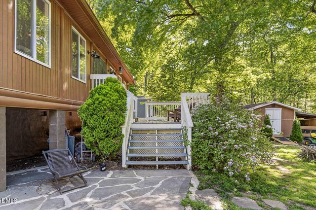 2300 Western Park Lane, Hillsborough, NC 27278