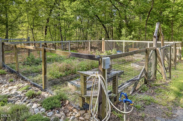 2300 Western Park Lane, Hillsborough, NC 27278