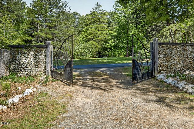 2300 Western Park Lane, Hillsborough, NC 27278