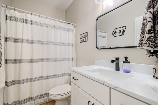 1610 SW Westwood Street, Ankeny, IA 50023