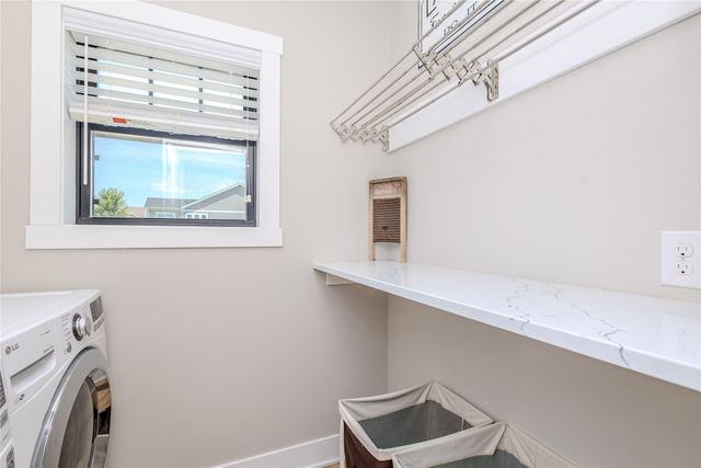 1610 SW Westwood Street, Ankeny, IA 50023