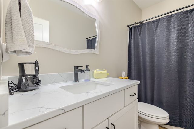 1610 SW Westwood Street, Ankeny, IA 50023