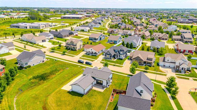 1610 SW Westwood Street, Ankeny, IA 50023