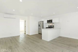 6745 Laurel Canyon 202, North Hollywood, CA 91606
