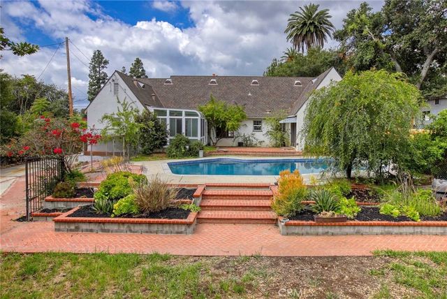 2360 Morslay, Altadena, CA 91001