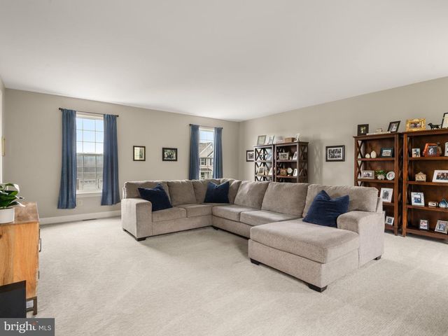 248 COLERIDGE LN, Coatesville, PA 19320