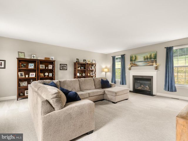 248 COLERIDGE LN, Coatesville, PA 19320