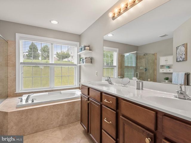 248 COLERIDGE LN, Coatesville, PA 19320