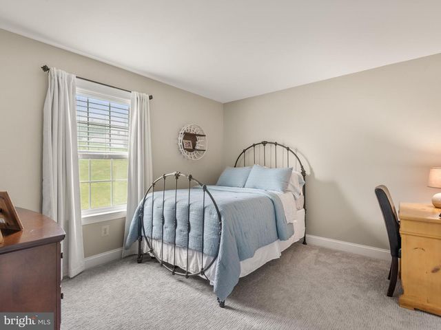 248 COLERIDGE LN, Coatesville, PA 19320