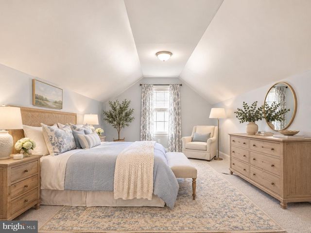 248 COLERIDGE LN, Coatesville, PA 19320