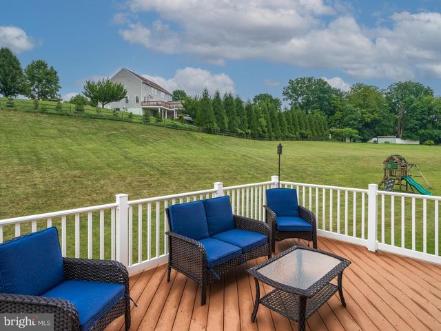 248 COLERIDGE LN, Coatesville, PA 19320