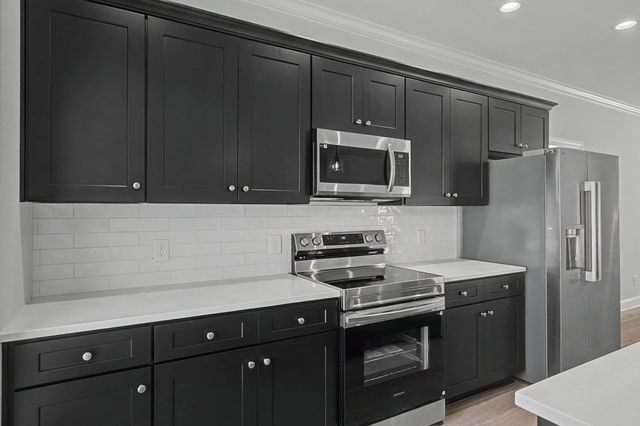 106 Stonebrook Dr, Shelbyville, TN 37160