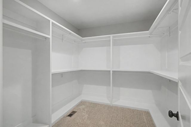 106 Stonebrook Dr, Shelbyville, TN 37160