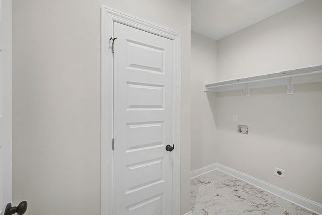 106 Stonebrook Dr, Shelbyville, TN 37160