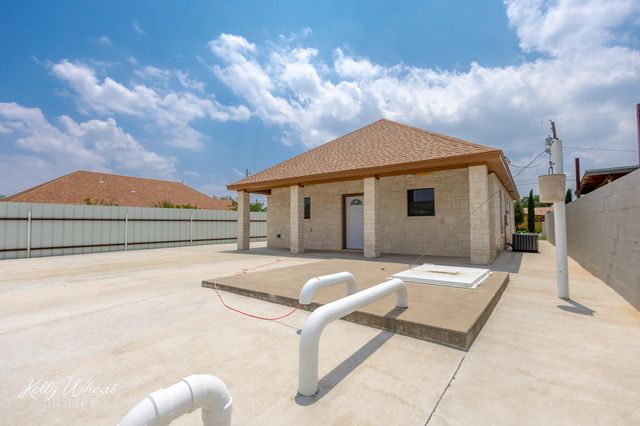 2110 Shelton Street, San Angelo, TX 76903