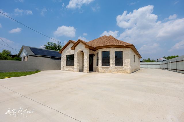 2110 Shelton Street, San Angelo, TX 76903