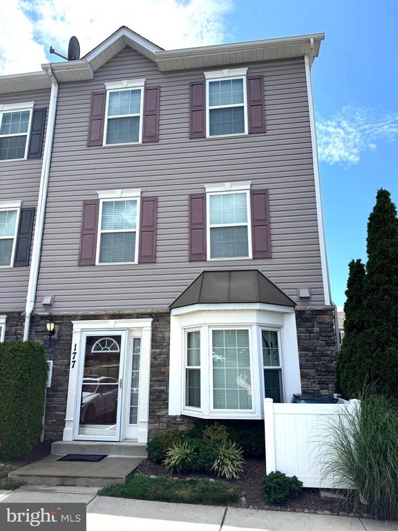 1819 CASSANDRA DR #177, Eldersburg, MD 21784