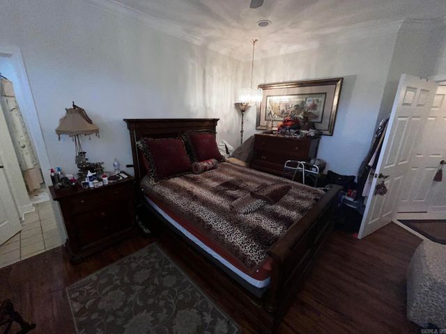 51 Hunters Green Circle, Little Rock, AR 72211