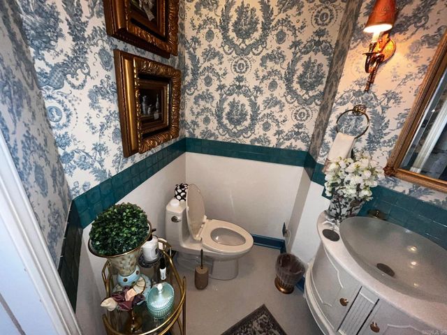 51 Hunters Green Circle, Little Rock, AR 72211