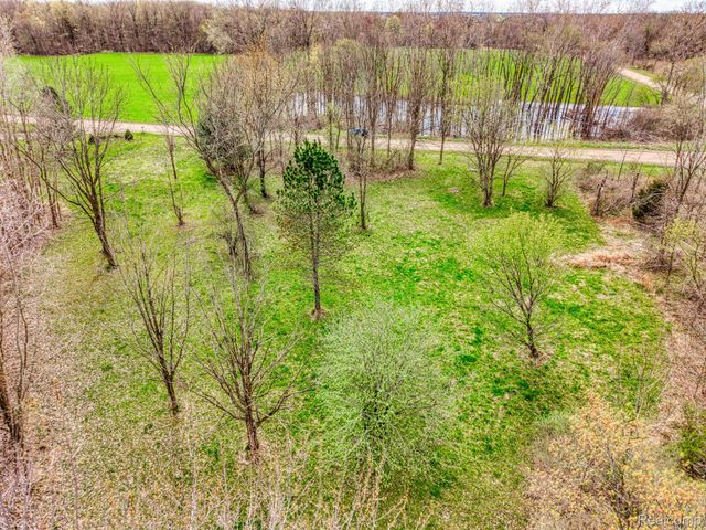 0 Van Orden, Fowlerville, MI 48836