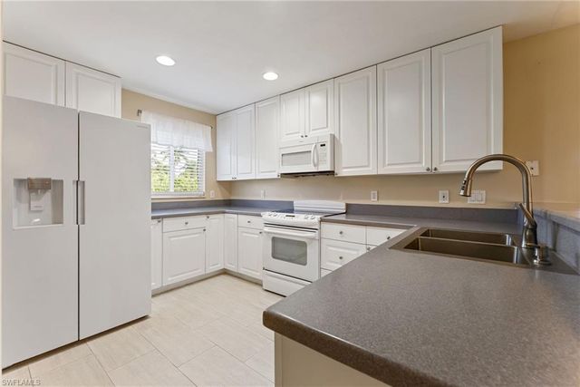 1127 SW 29th ST, Cape Coral, FL 33914