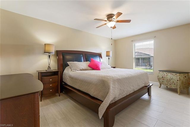 1127 SW 29th ST, Cape Coral, FL 33914
