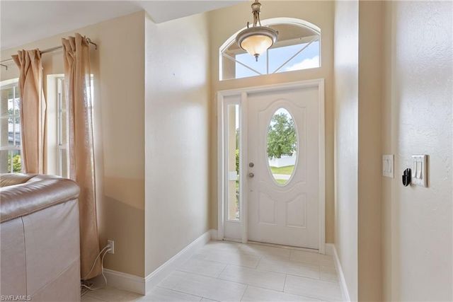 1127 SW 29th ST, Cape Coral, FL 33914