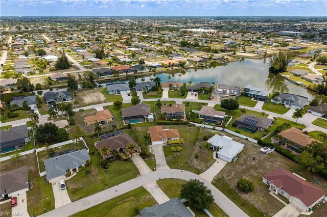 1127 SW 29th ST, Cape Coral, FL 33914