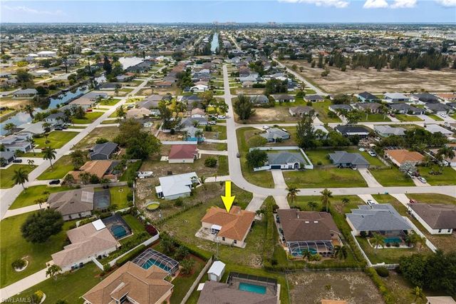 1127 SW 29th ST, Cape Coral, FL 33914