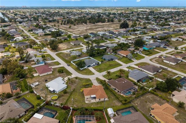 1127 SW 29th ST, Cape Coral, FL 33914