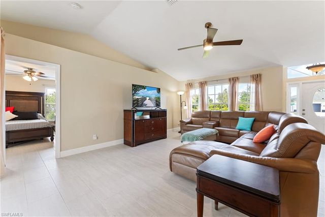 1127 SW 29th ST, Cape Coral, FL 33914