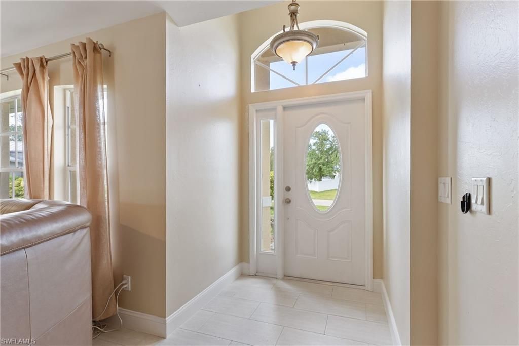 1127 SW 29th ST, CAPE CORAL, FL 33914 — photo 4