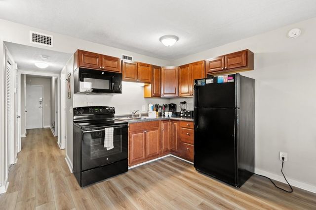 5905 South Kings Hwy. B334, Myrtle Beach, SC 29575