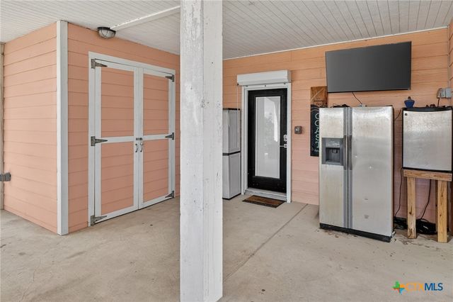 838 Rattlesnake Point Road, Rockport, TX 78382