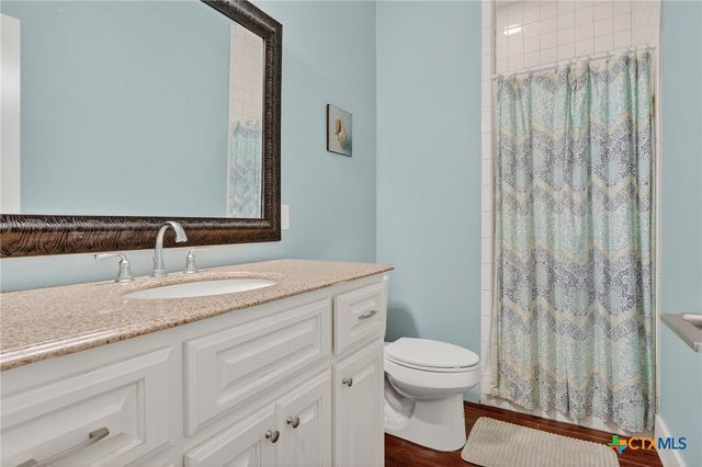 838 Rattlesnake Point Road, Rockport, TX 78382