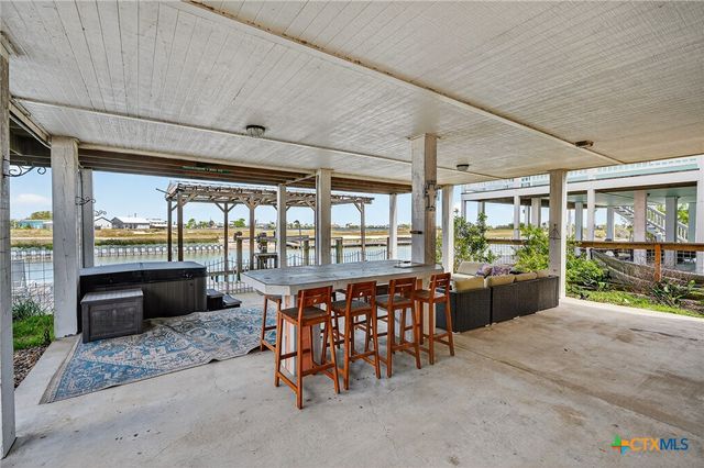 838 Rattlesnake Point Road, Rockport, TX 78382